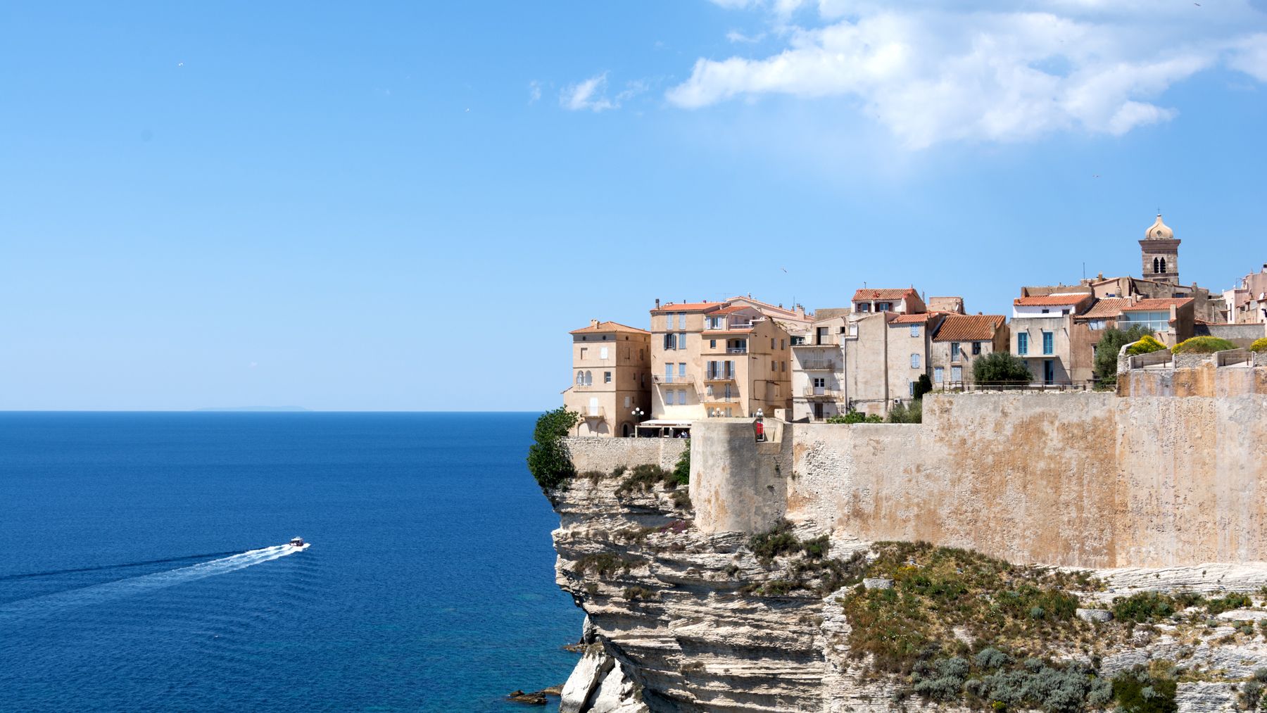 Les vacances dans un appart hôtel à Bonifacio | Hôtel Le Royal